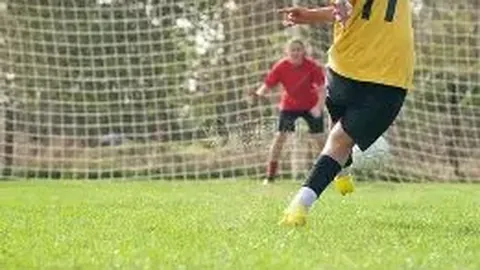 张婧仪专注新剧宣传，无视与陈星旭传闻