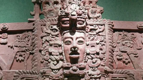 意甲奇迹再现！那不勒斯客场神级表现，9战6胜，能否再创辉煌？