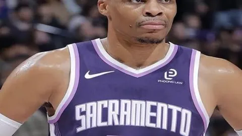 诺伊尔有望圣保利之战重回首发阵容